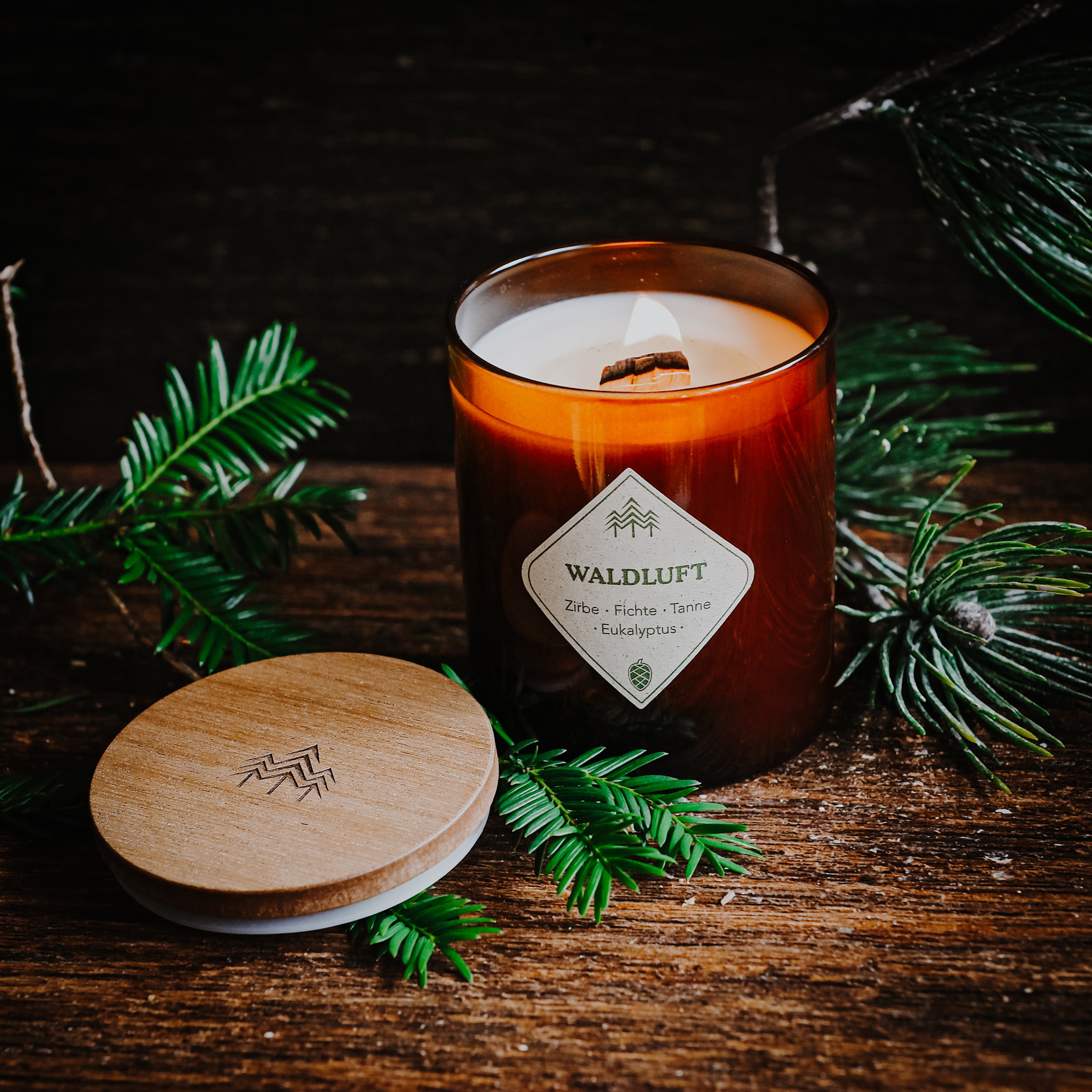 Waldluft Kerze (🌲)